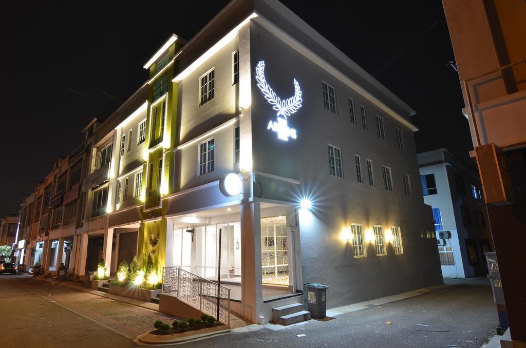 The Ardens Hotel - Austin Johor Bahru Esterno foto