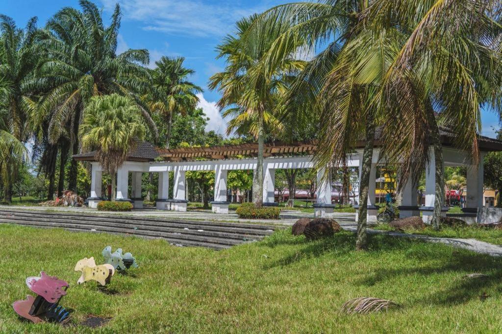 The Ardens Hotel - Austin Johor Bahru Esterno foto
