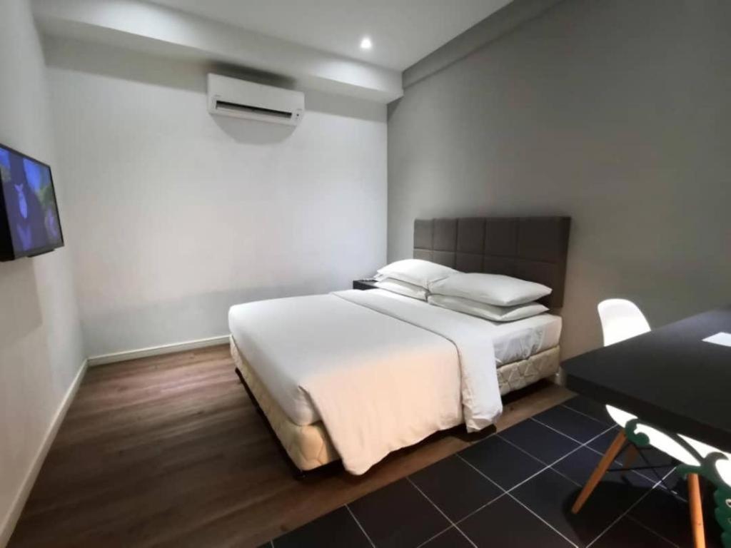 The Ardens Hotel - Austin Johor Bahru Esterno foto