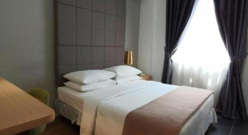The Ardens Hotel - Austin Johor Bahru Esterno foto