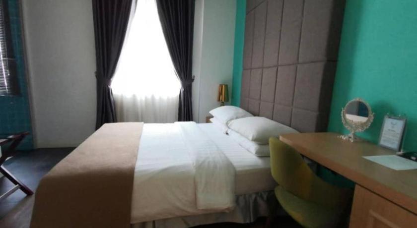 The Ardens Hotel - Austin Johor Bahru Esterno foto